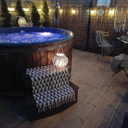 Laura Sauna & Goraca Balia 롯지