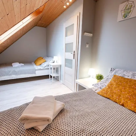 Laura Sauna & Goraca Balia