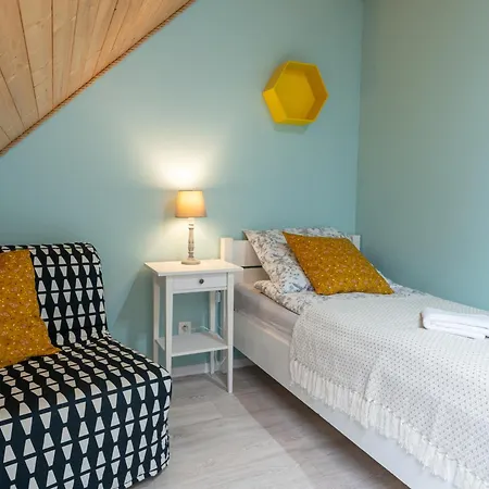 Laura Sauna & Goraca Balia *