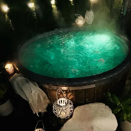 Laura Sauna & Goraca Balia Alojamento de Turismo Selvagem Jastrzębia Góra