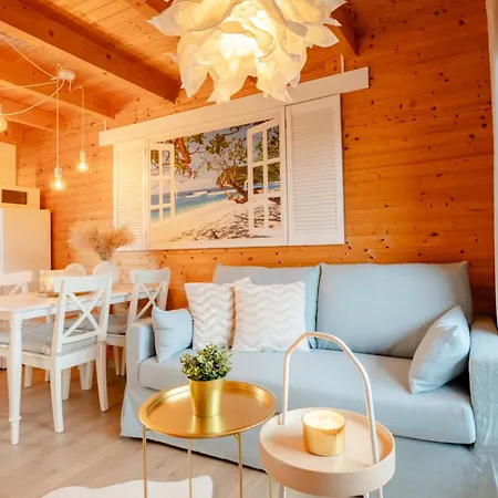 Laura Sauna & Goraca Balia