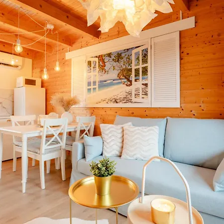 Laura Sauna & Goraca Balia ロッジ Jastrzębia Góra