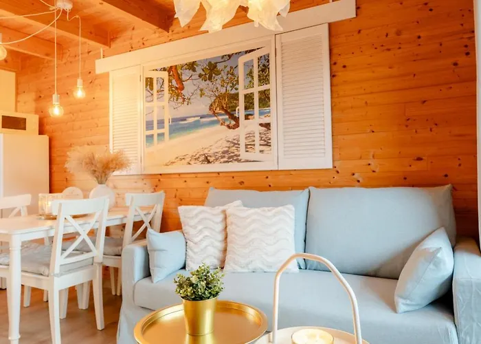 Laura Sauna & Goraca Balia